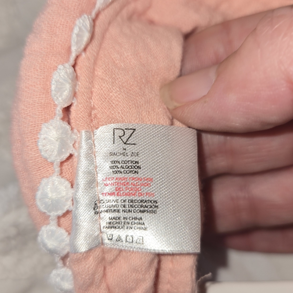 Rachel Zoe Pink Headscarf with White Pom Pom Trim And White Frame Sunglasses - Picture 3 of 5